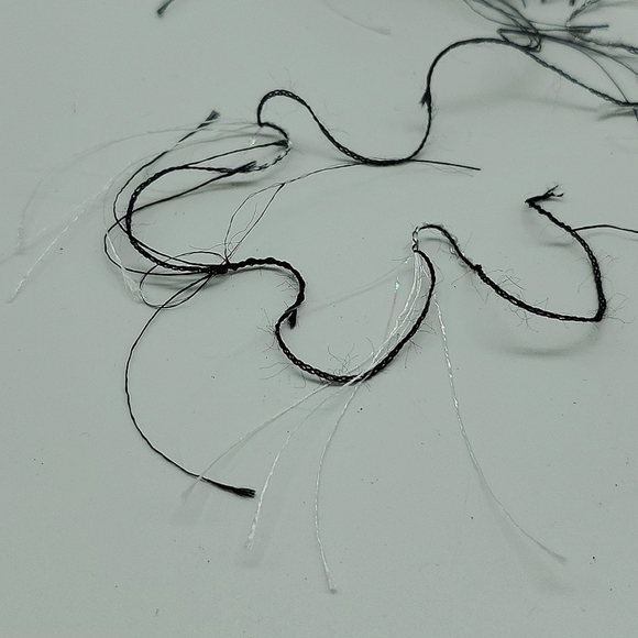 Trendsetter Lash Ltd Eyelash Metal Yarn | NWT| Pearl Black White Multi - Picture 4 of 5